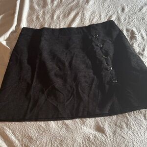 SHEIN Elegant Black Mini Skirt with Ring Details